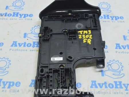 ФОТО LOW VOLTAGE CONTROLLER RIGHT T для Tesla Model 3 Одесса