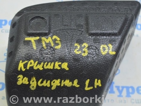 ФОТО Кронштейн пенопластовый второго ряда сидений для Tesla Model 3 Одесса