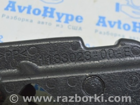 ФОТО Кронштейн пенопластовый второго ряда сидений для Tesla Model 3 Одесса