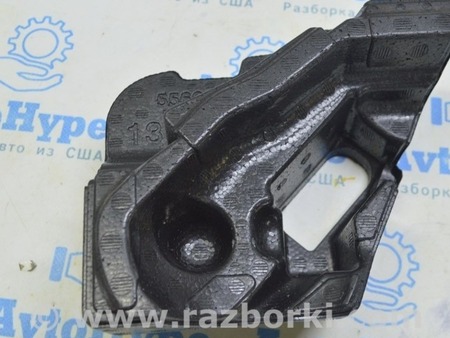 ФОТО Кронштейн пенопластовый второго ряда сидений для Tesla Model 3 Одесса