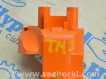 ФОТО Крышка верхняя панели управления основной батареи для Tesla Model 3 Одесса