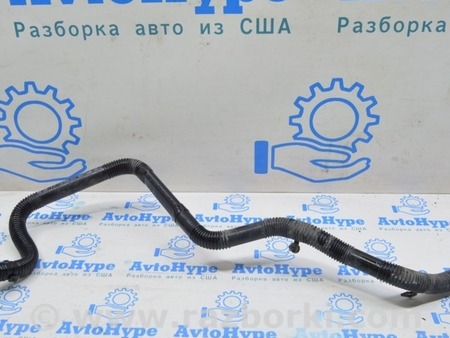 ФОТО Патрубок системы охлаждения для Tesla Model 3 Одесса