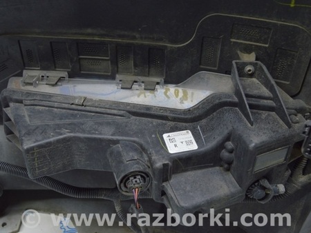 ФОТО Противотуманная фара птф правая для Tesla Model 3 Одесса