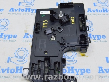 ФОТО LOW VOLTAGE CONTROLLER RIGHT T для Tesla Model 3 Одесса
