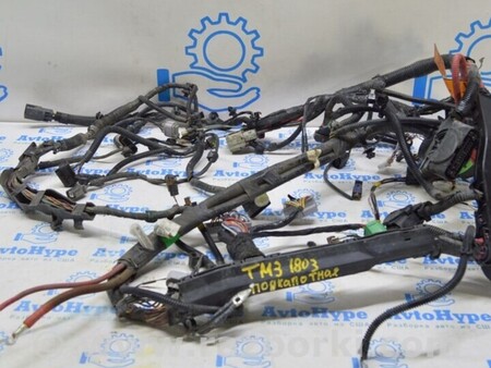 ФОТО Проводка моторного отсека для Tesla Model 3 Одесса