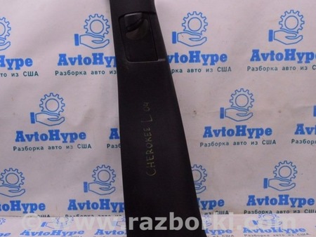 ФОТО Накладка центральной стойки для Jeep Cherokee KL (2013-2023) Одесса