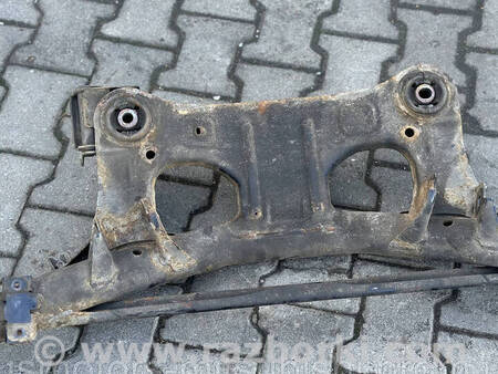 ФОТО Балка задня підрамник для Mitsubishi Grandis Коломия