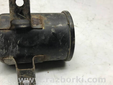 ФОТО Бачок вакуумний для Mitsubishi L200 (06-14) Коломия