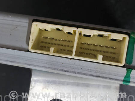 ФОТО Блок керування повним приводом для Mitsubishi L200 (06-14) Коломия