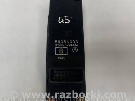 ФОТО Блок кнопок передній лівий для Mitsubishi Pajero Wagon 3 Коломия