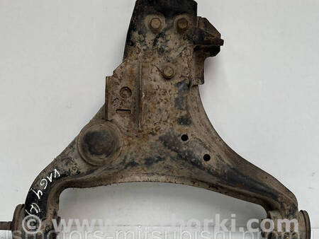 ФОТО Важіль передній лівий нижній для Mitsubishi Pajero Wagon 4 Коломия