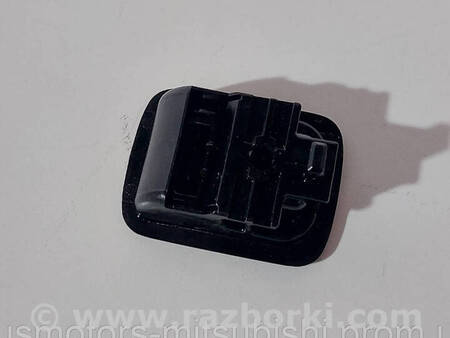 ФОТО Гачок обшивки багажника для Mitsubishi ASX Коломия