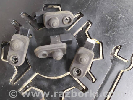 ФОТО Датчик кнопка відчинення зачинення для Mitsubishi L200 (06-14) Коломия