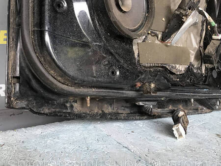 ФОТО Двері задні ліві для Mitsubishi L200 (06-14) Коломия