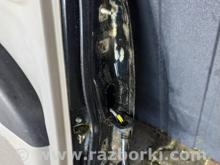 ФОТО Двері задні ліві для Mitsubishi L200 (06-14) Коломия