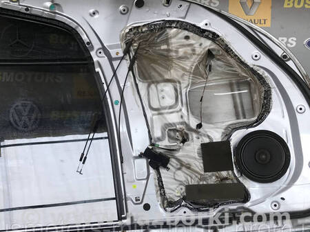 ФОТО Двері задні права гола для Mitsubishi L200 (06-14) Коломия