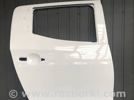 ФОТО Двері задня права біла для Mitsubishi L200 (06-14) Коломия