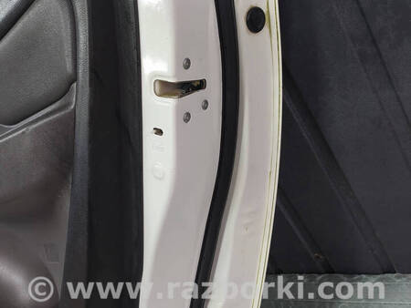 ФОТО Двері задня права гола для Mitsubishi L200 (06-14) Коломия