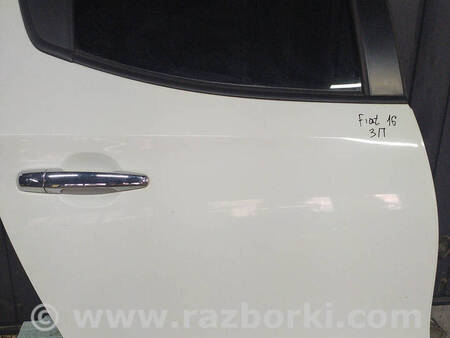 ФОТО Двері задня права гола для Mitsubishi L200 (06-14) Коломия