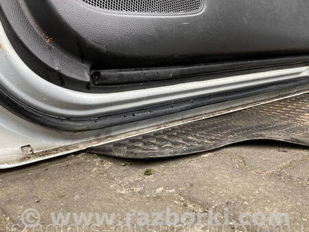 ФОТО Двері передні права для Mitsubishi L200 (06-14) Коломия