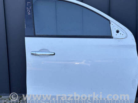 ФОТО Двері передні праві для Mitsubishi L200 (06-14) Коломия