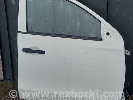 ФОТО Двері передні праві для Mitsubishi L200 (06-14) Коломия