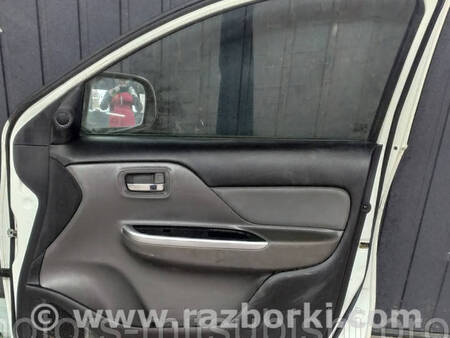 ФОТО Двері передні праві гола для Mitsubishi L200 (06-14) Коломия