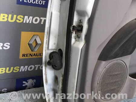 ФОТО Дверка передня права для Mitsubishi L200 (06-14) Коломия