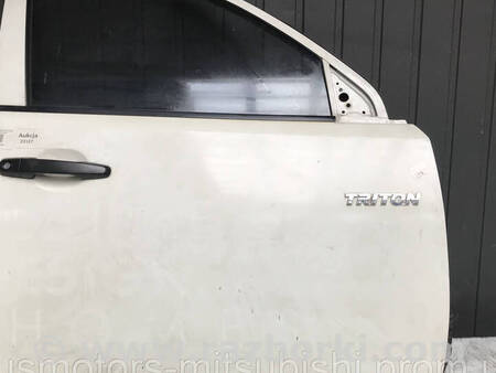 ФОТО Дверка передня права гола для Mitsubishi L200 (06-14) Коломия