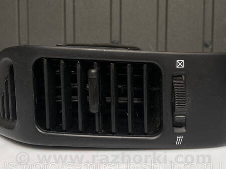 ФОТО Дефлектор торпеди лівий для Mitsubishi Pajero Wagon 3 Коломия