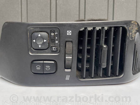 ФОТО Дефлектор торпеди права для Mitsubishi Pajero Wagon 3 Коломия