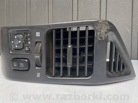 ФОТО Дефлектор торпеди права для Mitsubishi Pajero Wagon 3 Коломия