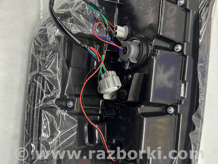 ФОТО Задній лівий стоп ліхтар для Mitsubishi L200 (06-14) Коломия