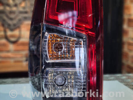 ФОТО Задній лівий стоп ліхтар для Mitsubishi L200 (06-14) Коломия