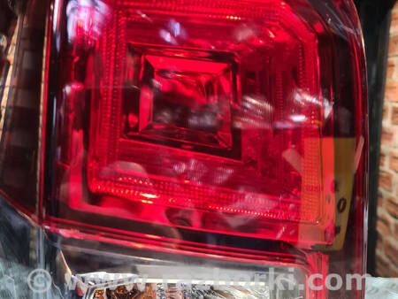 ФОТО Задній лівий стоп ліхтар для Mitsubishi L200 (06-14) Коломия