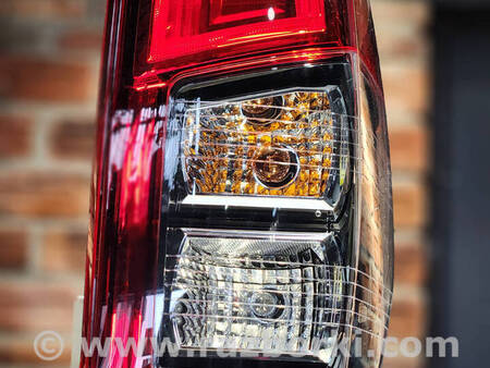 ФОТО Задній правий стоп ліхтар для Mitsubishi L200 (06-14) Коломия