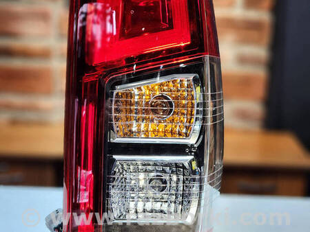 ФОТО Задній правий стоп ліхтар для Mitsubishi L200 (06-14) Коломия