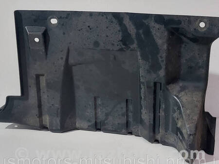 ФОТО Захист двигуна пластик ліва для Mitsubishi ASX Коломия