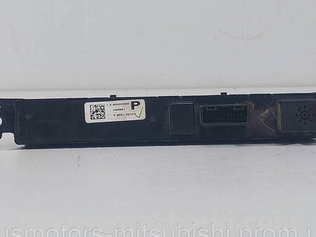 ФОТО Кнопка аварійки для Mitsubishi L200 (06-14) Коломия