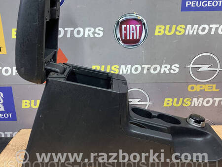 ФОТО Консоль подлокотник для Mitsubishi L200 (06-14) Коломия