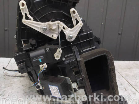 ФОТО Корпус моторчика пічки для Mitsubishi L200 (06-14) Коломия