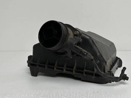 ФОТО Корпус повітряного фільтра для Mitsubishi Grandis Коломия