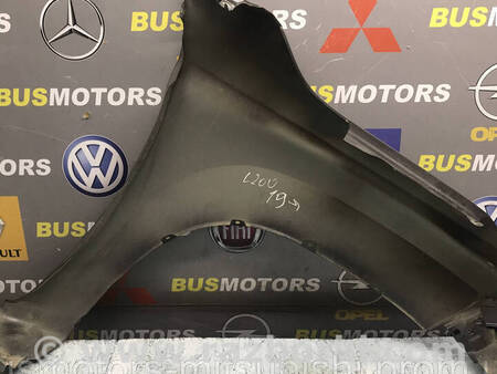 ФОТО Крило переднє ліве для Mitsubishi L200 (06-14) Коломия