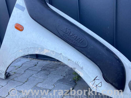 ФОТО Крило переднє праве для Mitsubishi L200 (06-14) Коломия