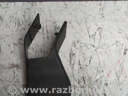 ФОТО Кришка кріплення сидіння заднього для Mitsubishi L200 (06-14) Коломия