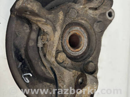 ФОТО Кулак поворотній правий ступиця для Mitsubishi Grandis Коломия