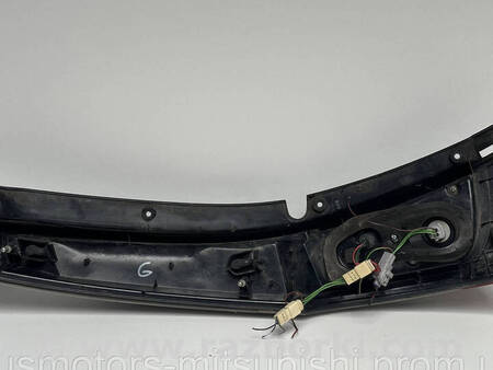 ФОТО Ліхтар задній правий стоп для Mitsubishi Grandis Коломия