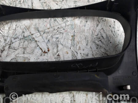 ФОТО Накладка для Mitsubishi L200 (06-14) Коломия