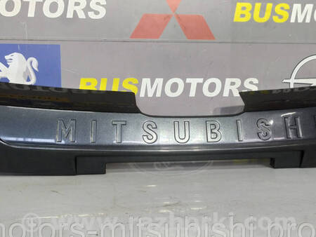 ФОТО Накладка бампера для Mitsubishi L200 (06-14) Коломия