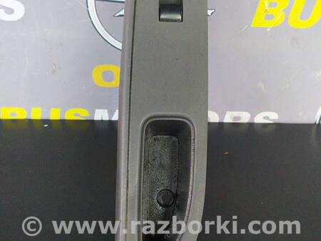 ФОТО Накладка дверей Корпус кнопки для Mitsubishi L200 (06-14) Коломия